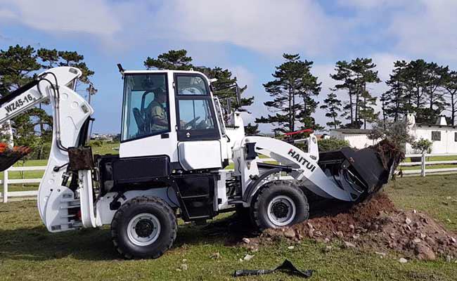 backhoe loader (6) backhoe loader (6)