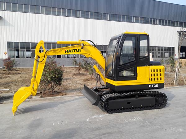 3.5 Ton Mini Excavator (8)