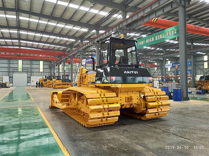 Wetland Bulldozer 9