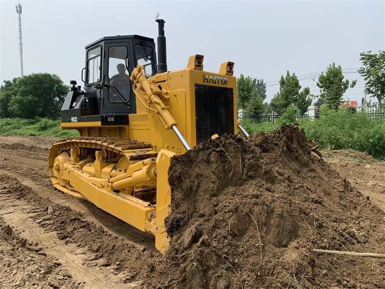 230HP Bulldozer HD22 With Three Shank Ripper Exported To Africa